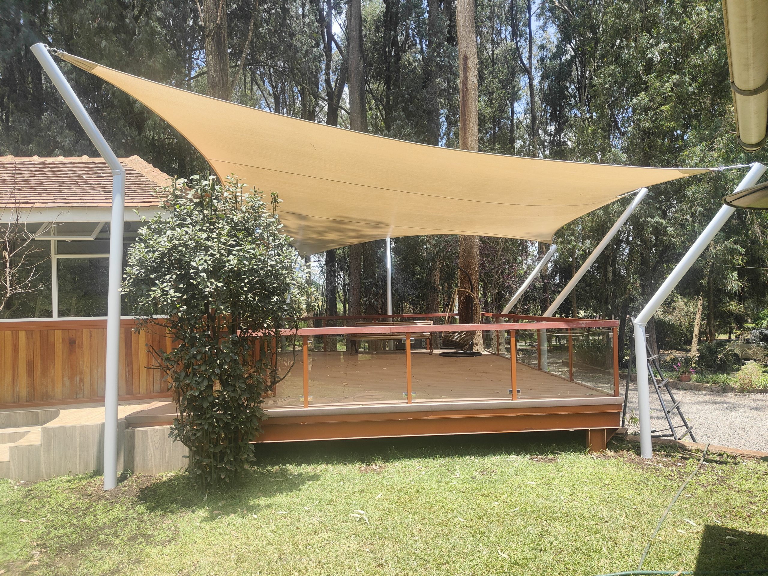 Royal Shade commercial grade sun shade sail by Diamond Canopies